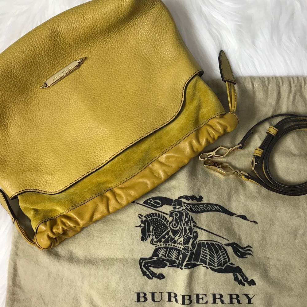 Burberry Spring/Summer Purse 10% OFF applied!